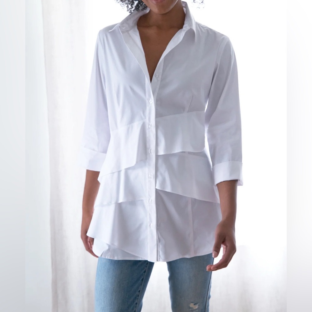Finley White Eyelet Jenna Layered Button Down Shirt, size large, EUC